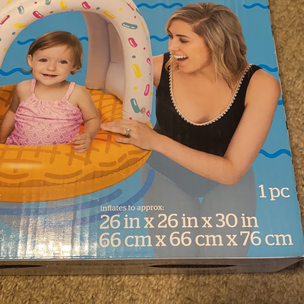 Baby Canopy Float - Picture 2 of 4